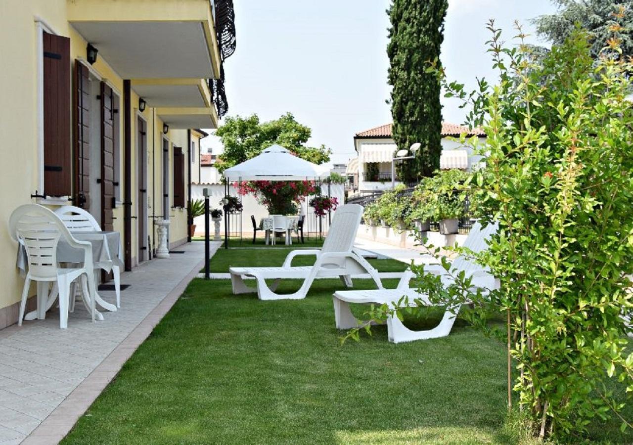 Aparthotel Residenza La Ricciolina 2*
